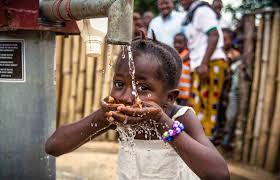 Community water station with clean water access
